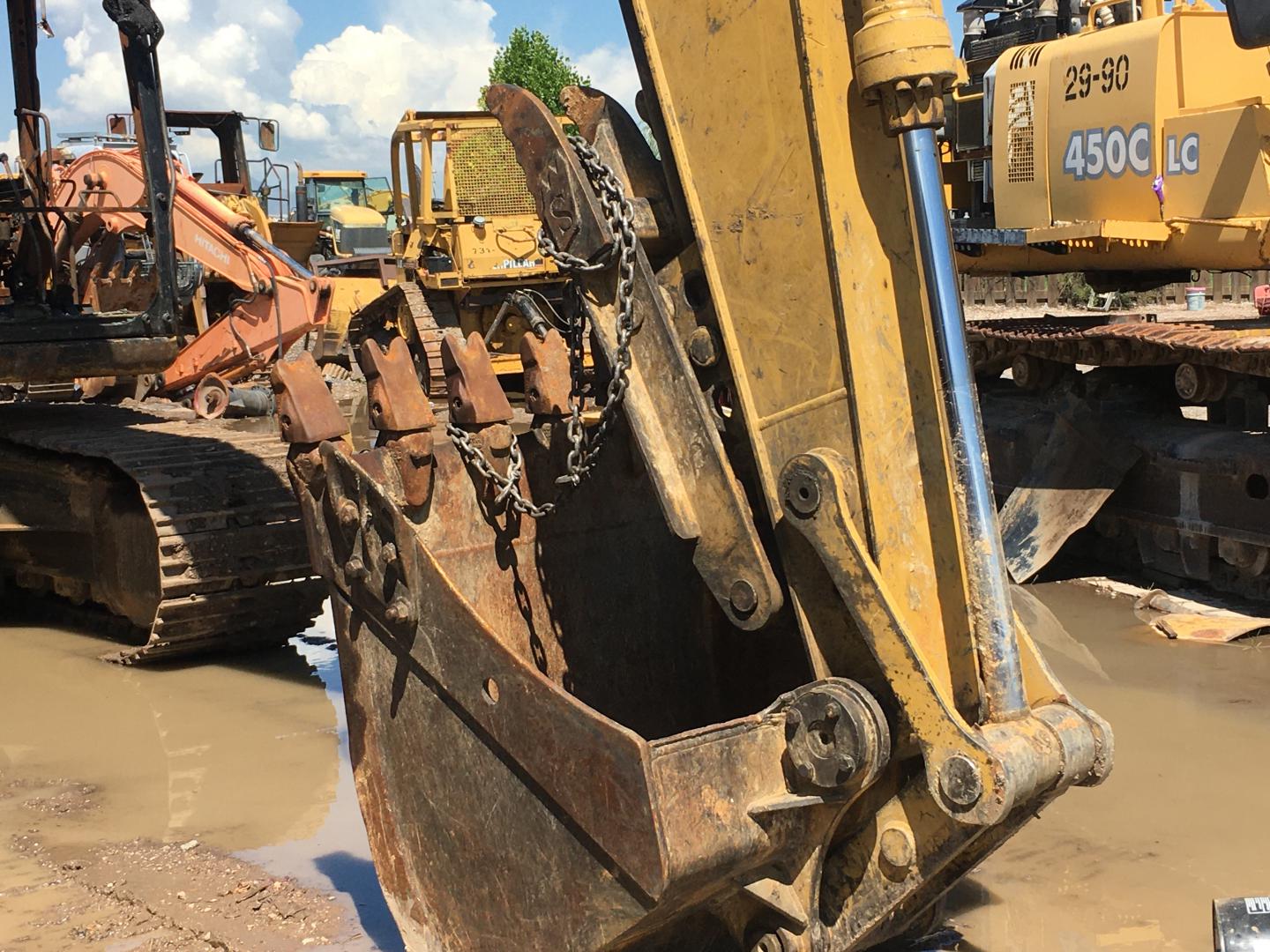 ./imagenes/INVOICE/2019/16913/EXCAVADORA CAT 315C (8).JPG
